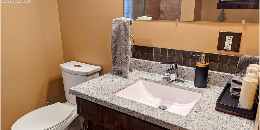 4941 GAIR AVENUE Terrace Photo 23
