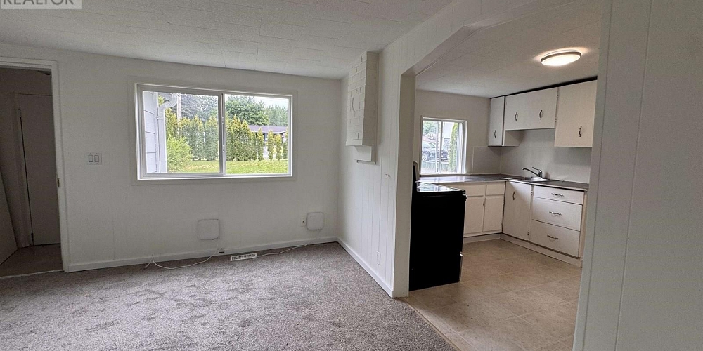 4733 TUCK AVENUE Terrace Photo 12
