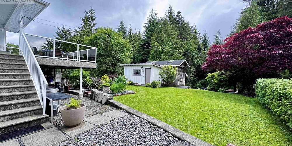 1514 JAMAICA AVENUE Prince Rupert Photo 36
