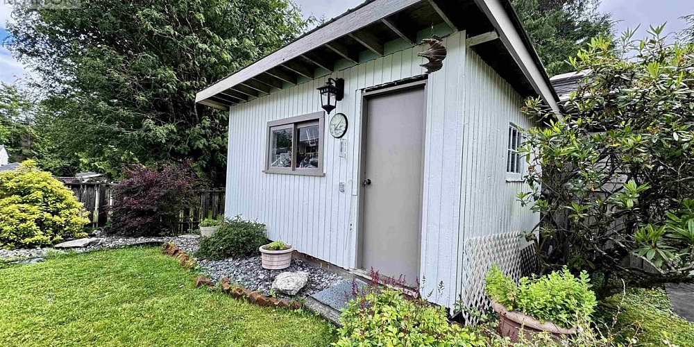 1514 JAMAICA AVENUE Prince Rupert Photo 37