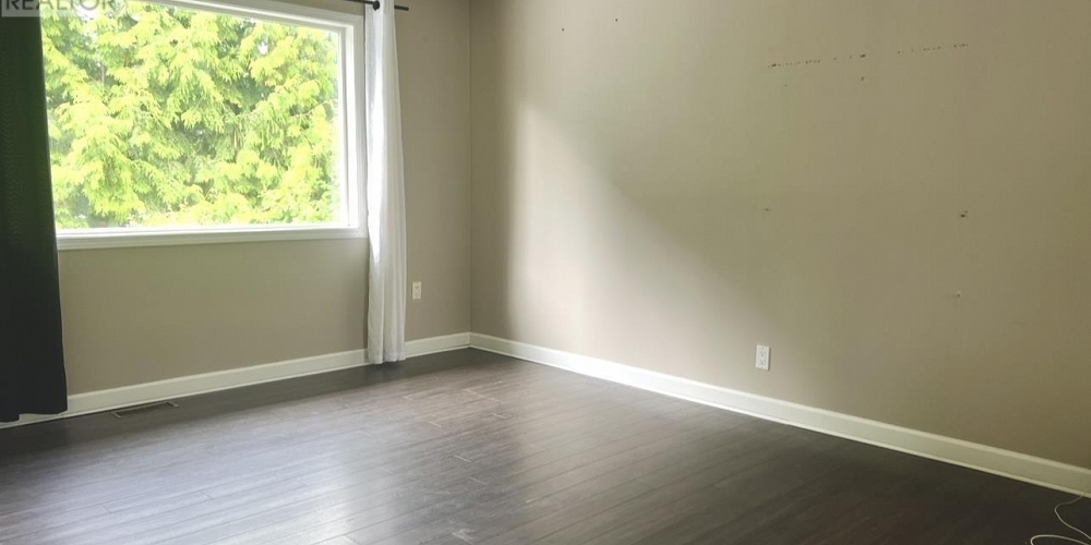 20 BRANT STREET Kitimat Photo 3
