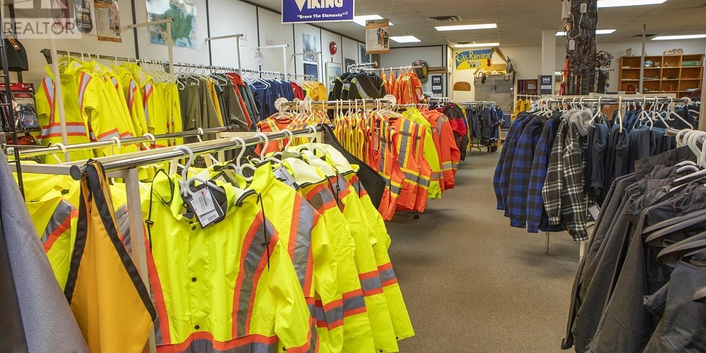 906 W 2ND AVENUE Prince Rupert Photo 10