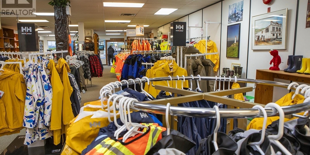 906 W 2ND AVENUE Prince Rupert Photo 11