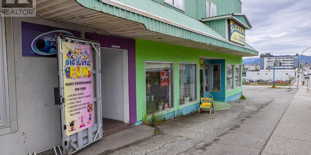 906 W 2ND AVENUE Prince Rupert Photo 2