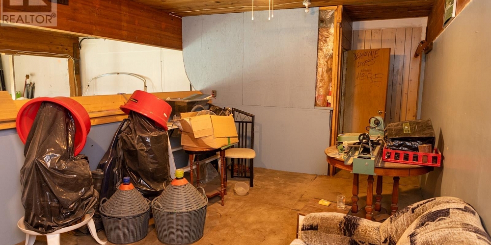 906 W 2ND AVENUE Prince Rupert Photo 27