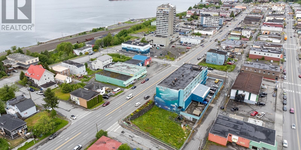 906 W 2ND AVENUE Prince Rupert Photo 36