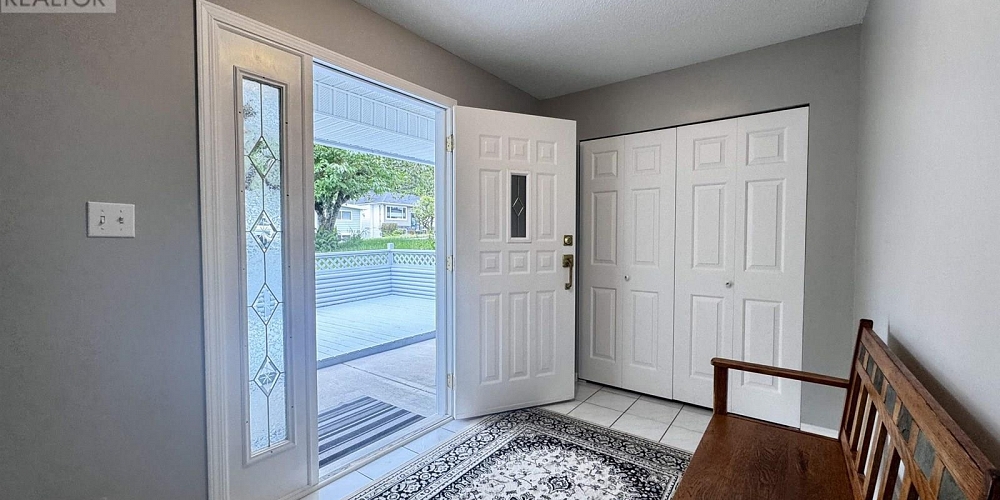 1535 JAMAICA AVENUE Prince Rupert Photo 3