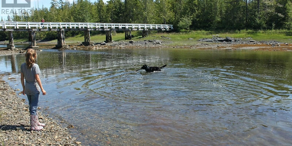 Lot 8 HUNTS INLET Prince Rupert Photo 2
