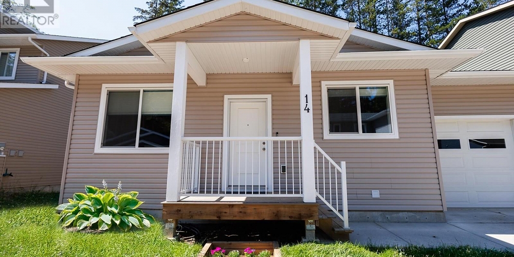 14 4921 HALLIWELL AVENUE Terrace Photo 30
