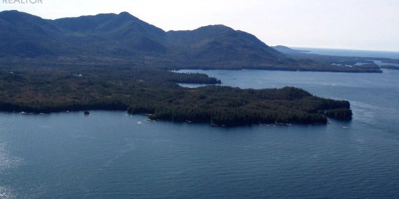 1302 GOBLE POINT Prince Rupert Photo 2
