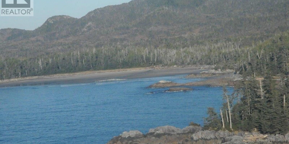 DL 88 HANSON ISLAND Prince Rupert Photo 17