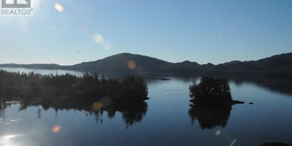 DL 88 HANSON ISLAND Prince Rupert Photo 5