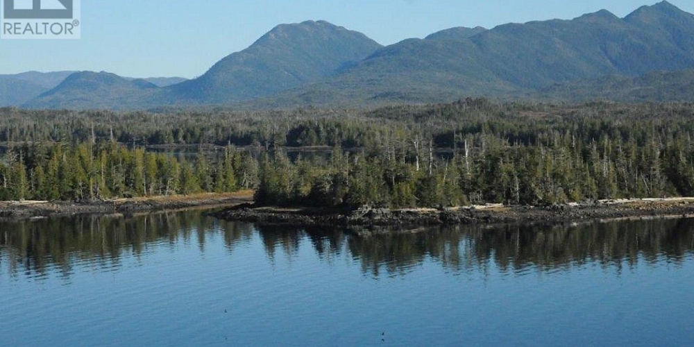 DL 88 HANSON ISLAND Prince Rupert Photo 9