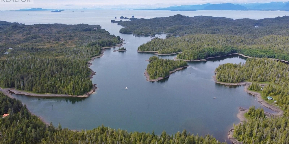 DL 1334 HUNTS INLET Prince Rupert Photo 7