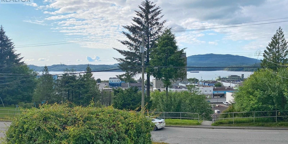 833 BORDEN STREET Prince Rupert Photo 34