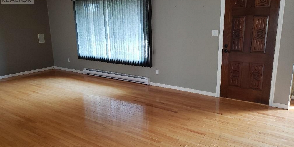 4918 SCOTT AVENUE Terrace Photo 4