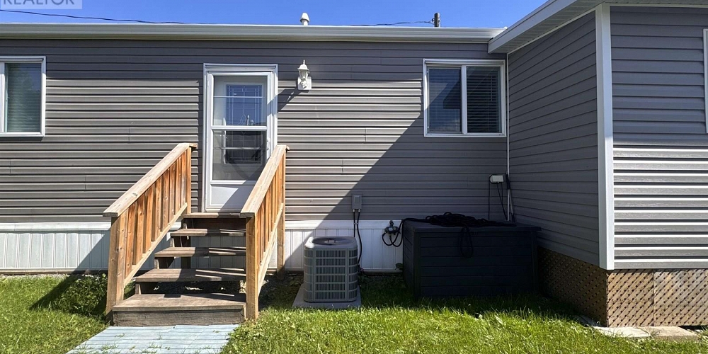 15 3614 KALUM STREET Terrace Photo 18