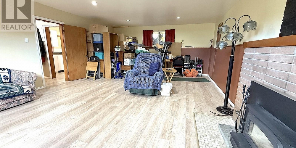 1656 INDIA AVENUE Prince Rupert Photo 20