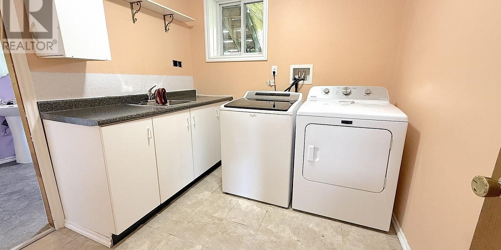 1656 INDIA AVENUE Prince Rupert Photo 22