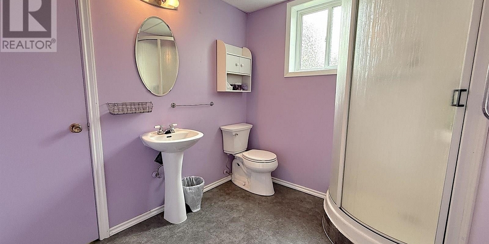 1656 INDIA AVENUE Prince Rupert Photo 23