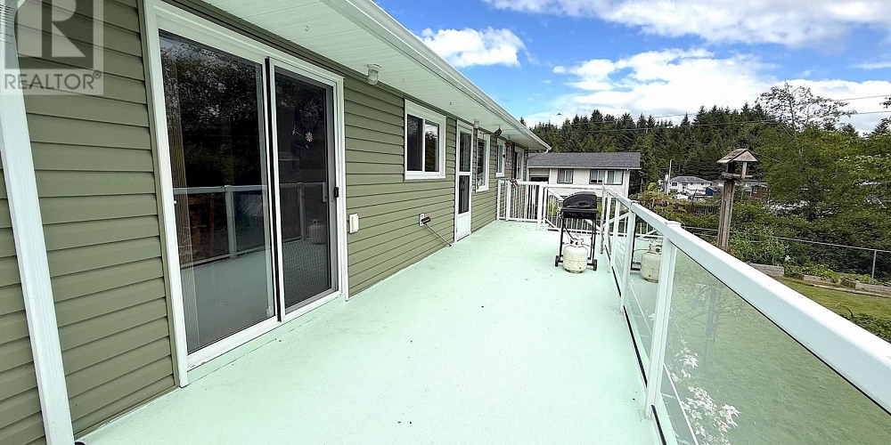 1656 INDIA AVENUE Prince Rupert Photo 32