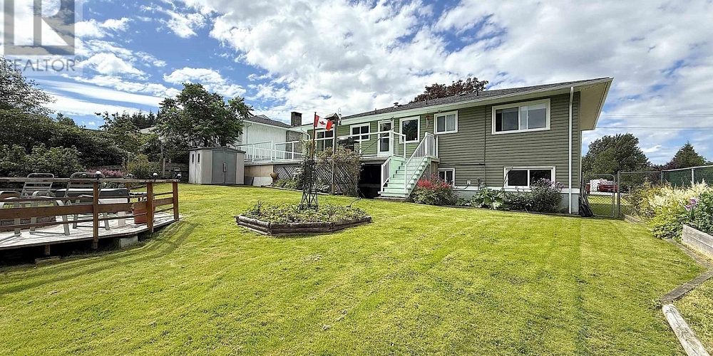 1656 INDIA AVENUE Prince Rupert Photo 37