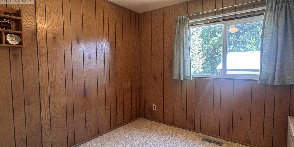 3628 ALDER AVENUE Terrace Photo 11
