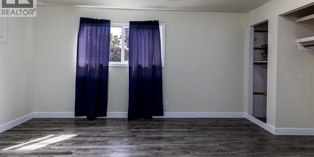 4912 LABELLE AVENUE Terrace Photo 11