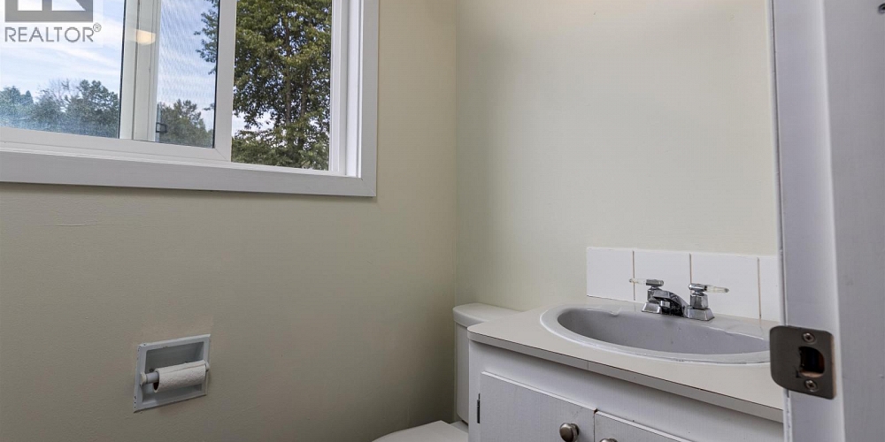 4912 LABELLE AVENUE Terrace Photo 13