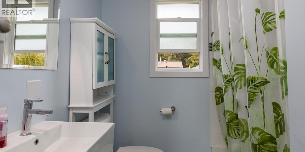 4912 LABELLE AVENUE Terrace Photo 7