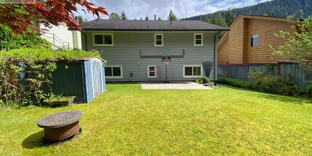 1824 KOOTENAY AVENUE Prince Rupert Photo 31