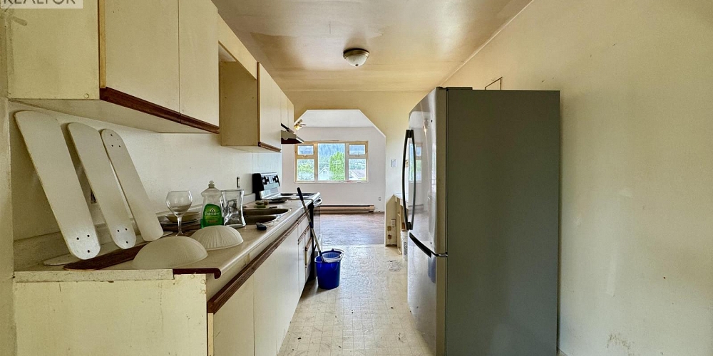 1537-1539 PIGOTT AVENUE Prince Rupert Photo 7