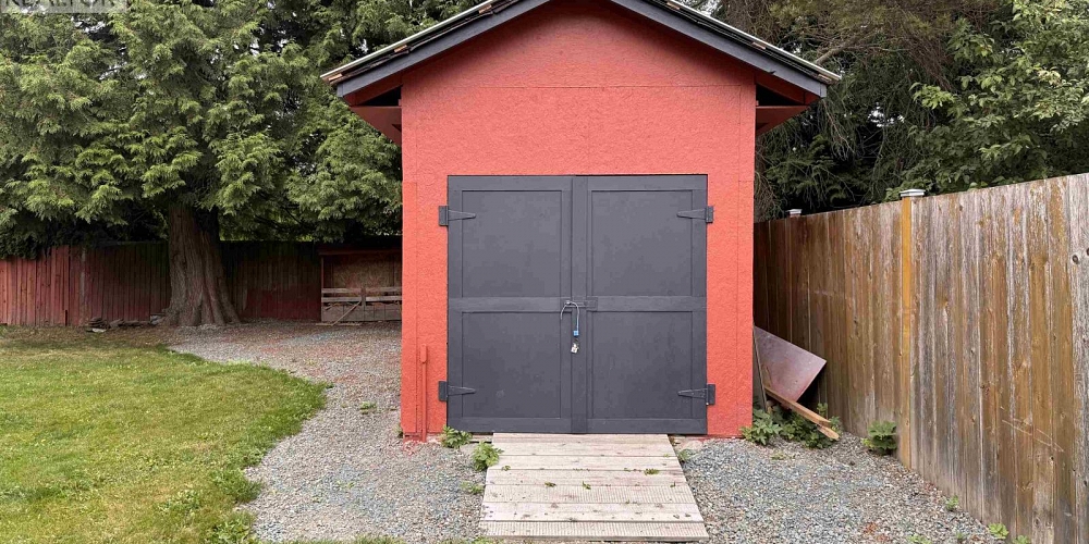 4820 OLSON AVENUE Terrace Photo 32