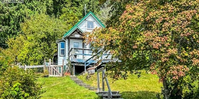 3401 OCEANVIEW DRIVE Daajing Giids City Photo 2