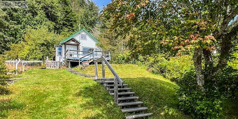3401 OCEANVIEW DRIVE Daajing Giids City Photo 3