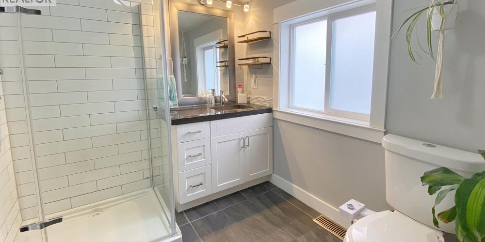 419 E 6TH AVENUE Prince Rupert Photo 11