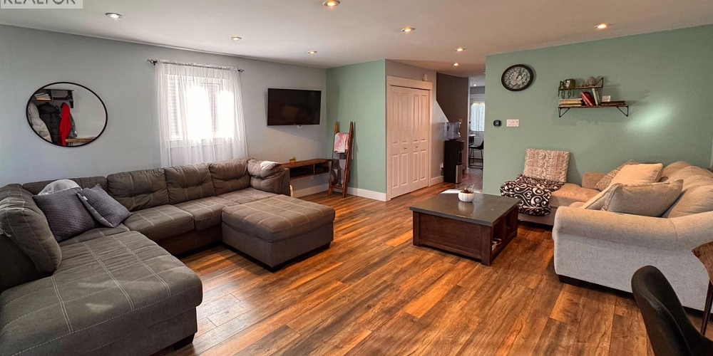 419 E 6TH AVENUE Prince Rupert Photo 5