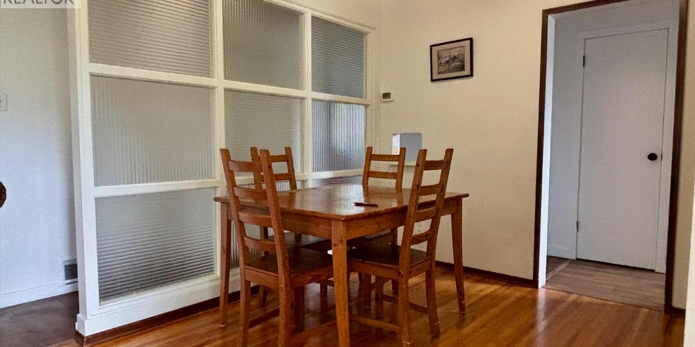 4816 DAVIS AVENUE Terrace Photo 4