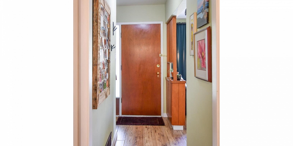 4825 DAVIS AVENUE Terrace Photo 10