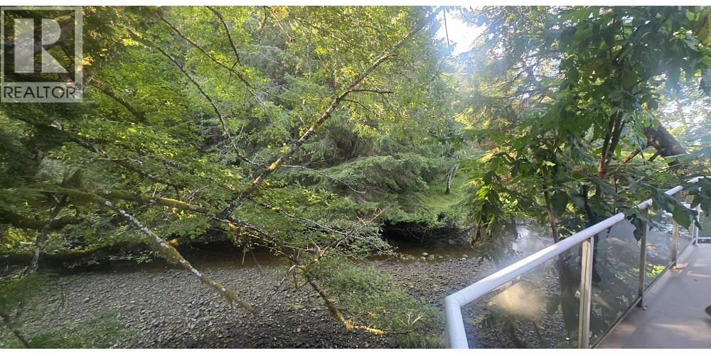 593 BEACH ROAD Skidegate/sandspit Photo 14