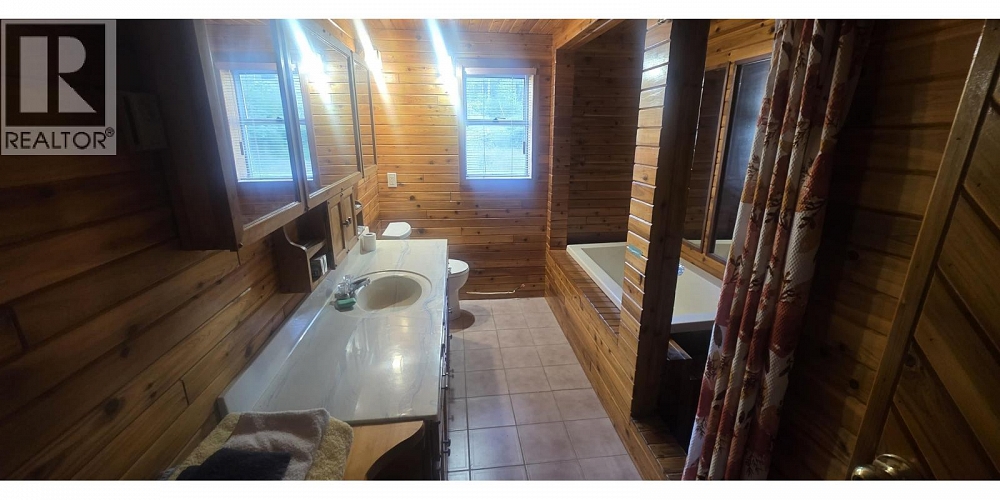 593 BEACH ROAD Skidegate/sandspit Photo 2
