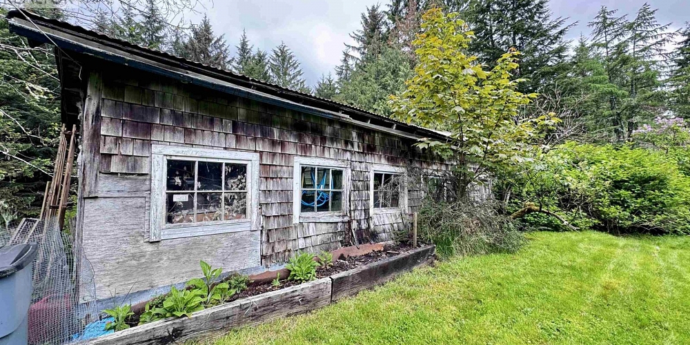1865 E 11TH AVENUE Prince Rupert Photo 19
