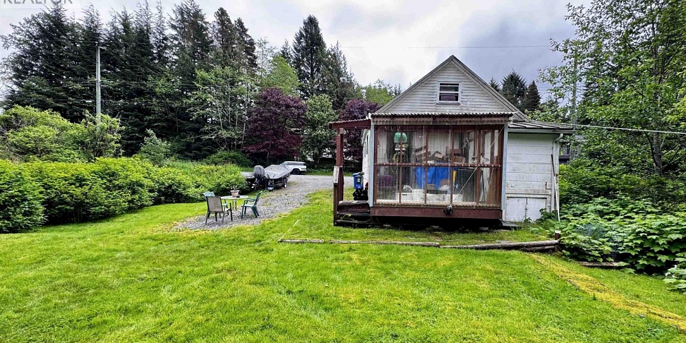 1865 E 11TH AVENUE Prince Rupert Photo 22
