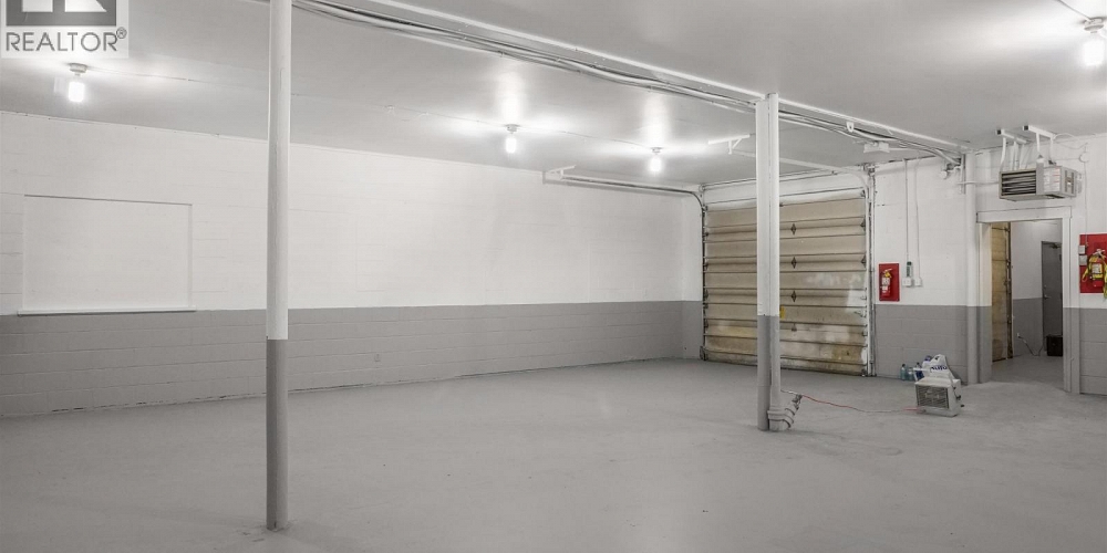 710 ENTERPRISE AVENUE Kitimat Photo 18