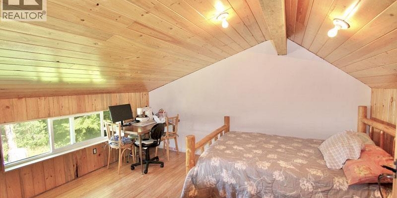 1514 BURGESS AVENUE Masset Photo 11