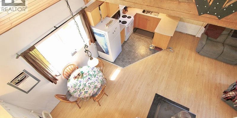 1514 BURGESS AVENUE Masset Photo 13