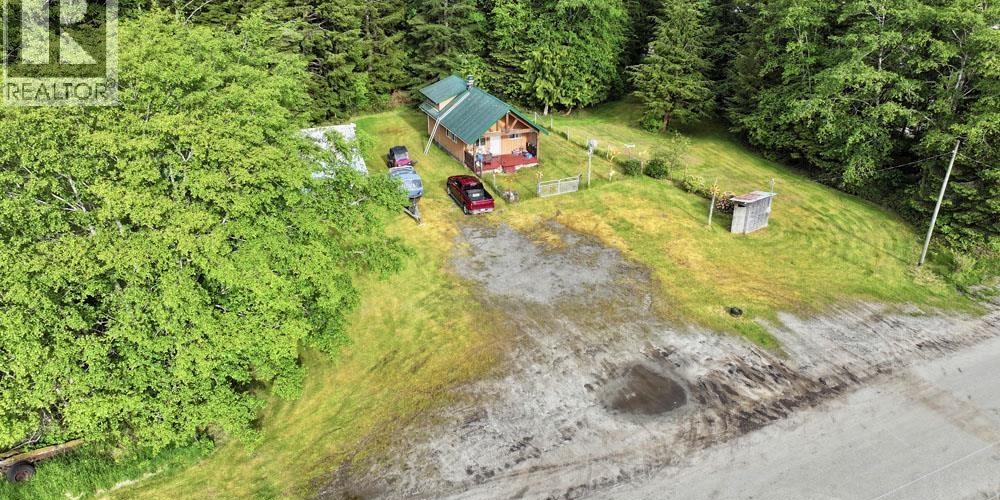 1514 BURGESS AVENUE Masset Photo 20