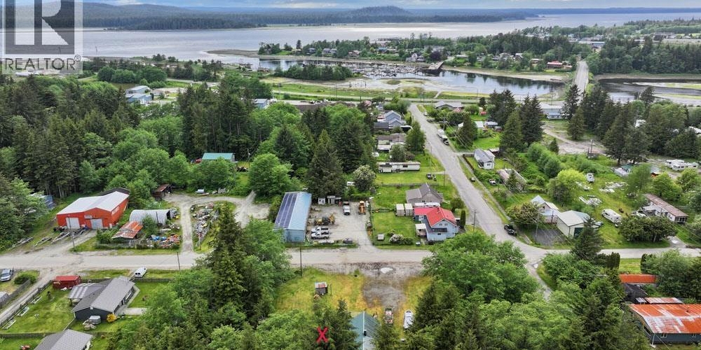 1514 BURGESS AVENUE Masset Photo 23