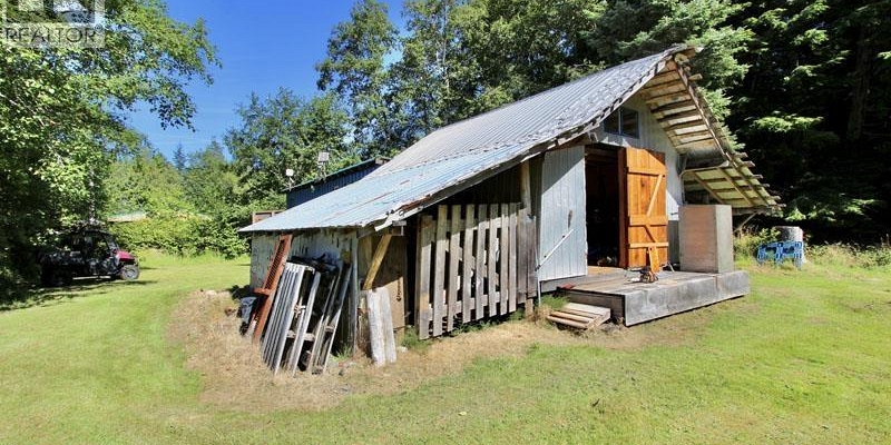 1514 BURGESS AVENUE Masset Photo 25