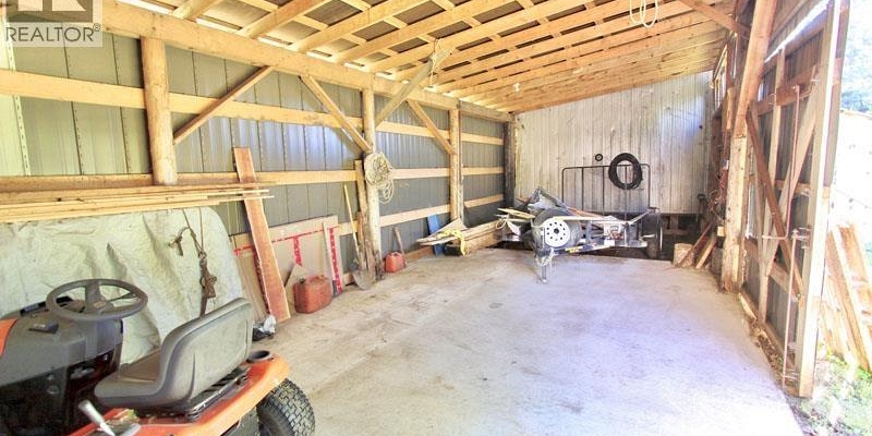 1514 BURGESS AVENUE Masset Photo 29